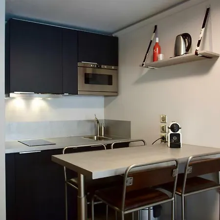 Little Apartamento *